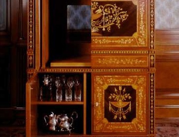 Шкаф для ТВ из массива дерева 4547, Ezio Bellotti