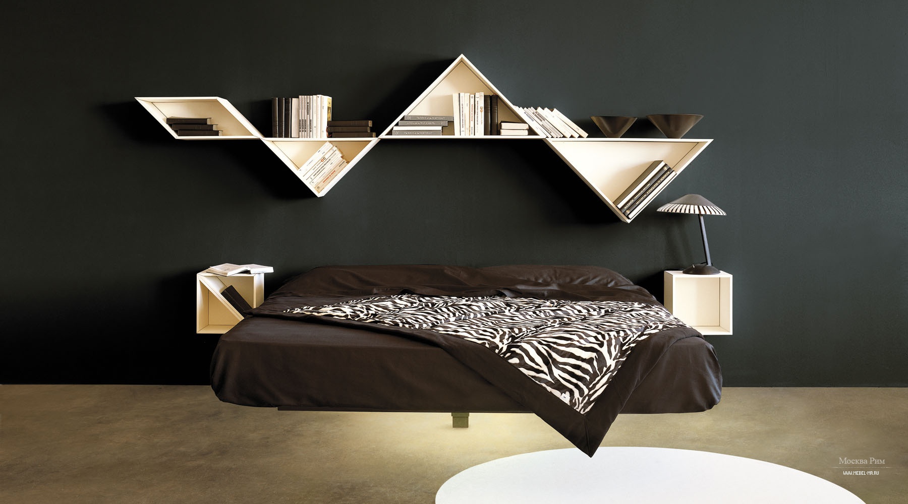 Lago Fluttua Bed