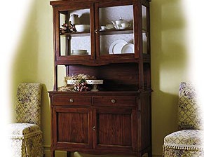 Сервант из массива дерева,  DOLFI