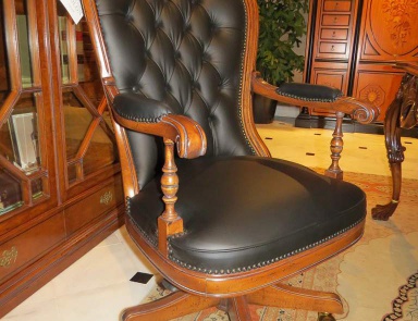 Кресло на вращающемся основании, Francesco Molon