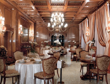 Столовая в отеле Molon Hotel, Francesco Molon