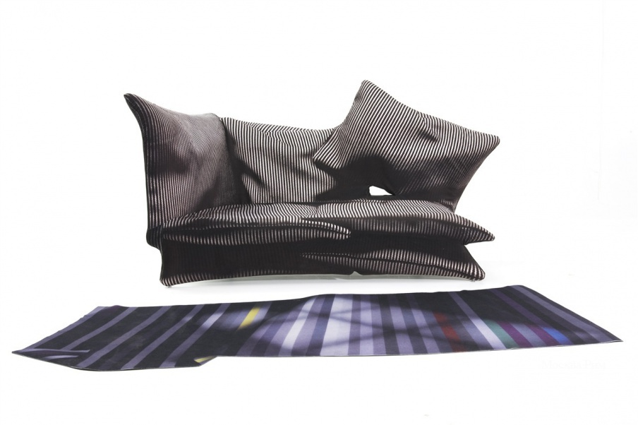 Диван трехместный на металлическом каркасе Cushion, Moroso