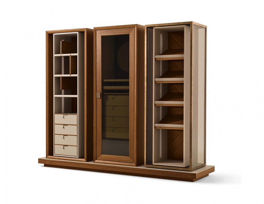 Шкаф из древесины ореха Town, Giorgetti