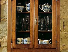 Витрина, сервант из дерева DOLFI