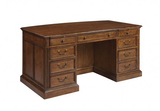 Стол European Legacy