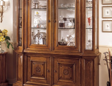 Витрина двухдверная, Giovanni Visentin