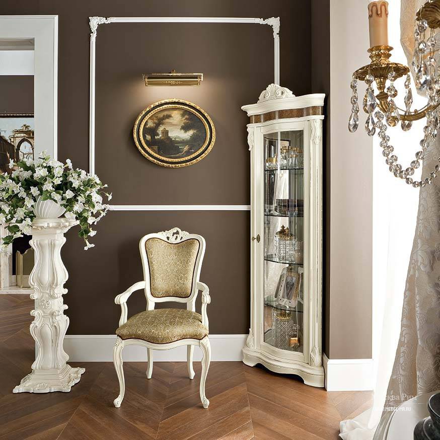 Угловая витрина Bella Vita, Modenese Gastone