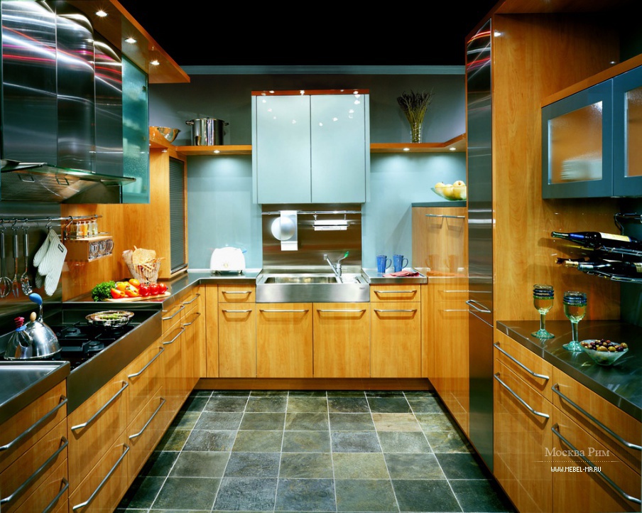 Гарнитур для кухни с топом из полированной стали Contemporary Comp. 28, Neff Kitchens