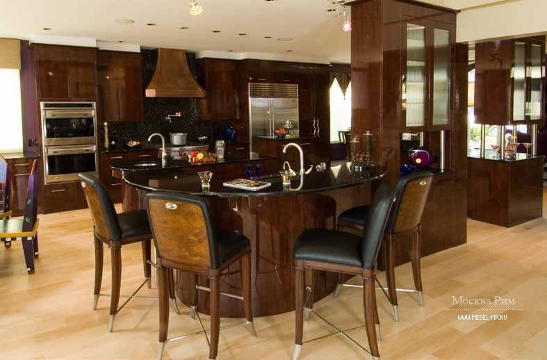 Гарнитур для кухни в глянцевом шпоне Traditional Comp. 4, Neff Kitchens