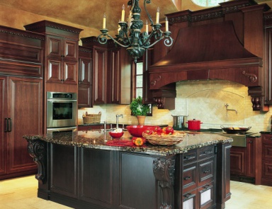Гарнитур для кухни с резьбой Traditional Comp. 8, Neff Kitchens (угловая кухня)