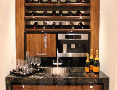 Гарнитур для кухни в глянцевом шпоне Art Deco Comp.9, Neff Kitchens
