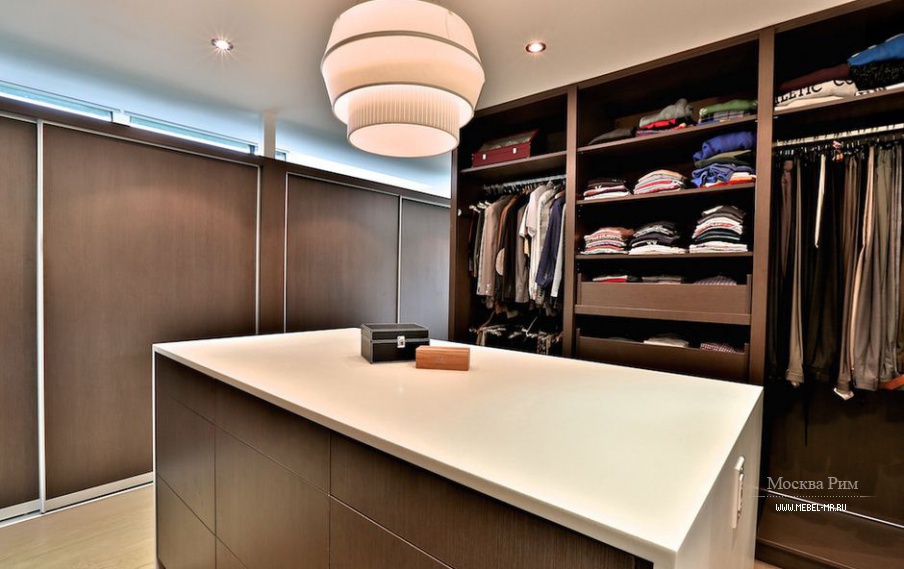 Гардеробная в современном стиле в шпоне Neff Valet Comp.5, Neff Kitchens