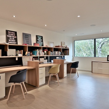 Мебель для общественных помещений Neff Kitchens